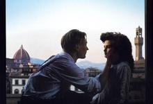 看得见风景的房间.1985.1080p.国语英语.中英双字-夸克影视